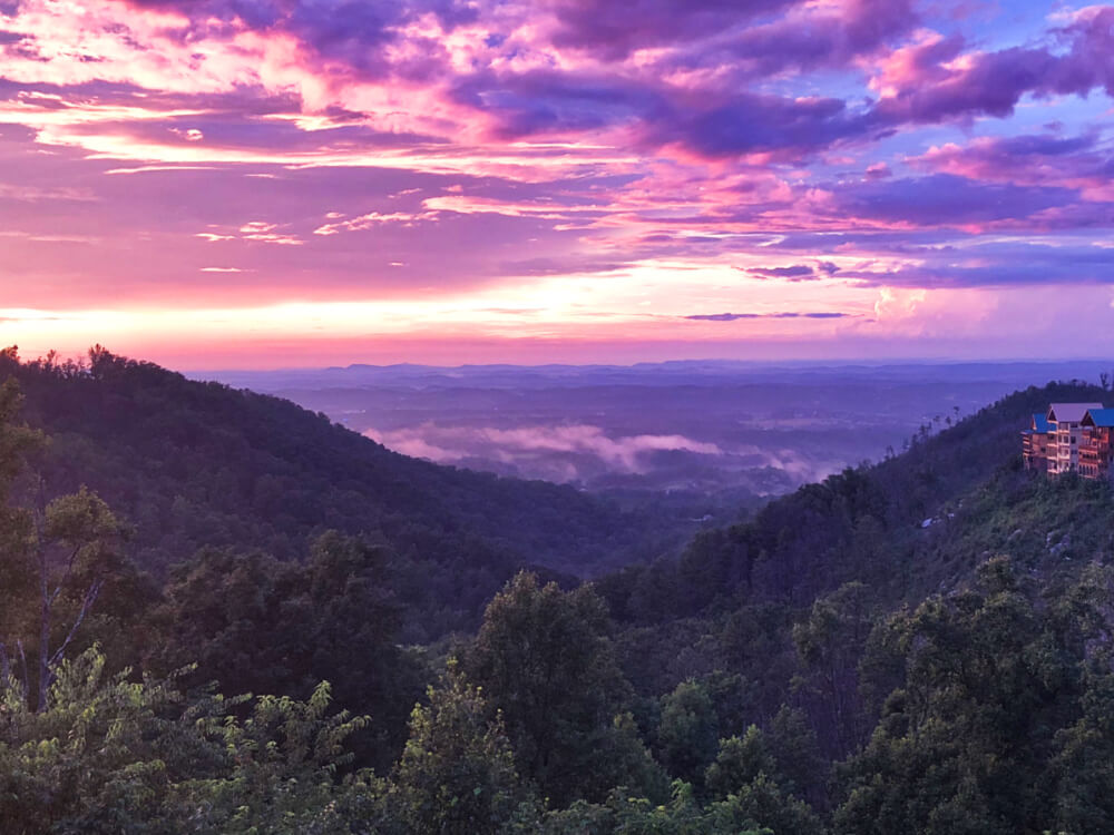 7 BEST Ways To See Great Smoky Mountains National Park - Scenic and Savvy